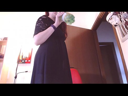 ❤️ Submisivní otrokyně, která miluje špinavé a svůdné kalhotky, je po zhlédnutí tohoto videa nucena masturbovat! ☑ Jen porno u cs.pornpk.ru