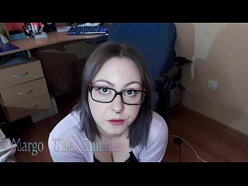 ❤️ Sexy holka s brýlemi kouří dildo hluboko na kameru ☑ Jen porno u cs.pornpk.ru